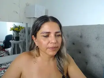 Stripchat Sex Chat of cum_bigass