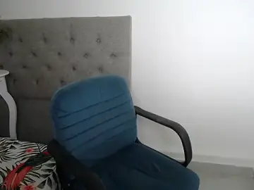 Stripchat Free Porn Cam of cum_bigass