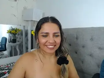 Stripchat Live Porn of cum_bigass