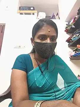 Stripchat Live Sex Cam of Tamil_Yalini12
