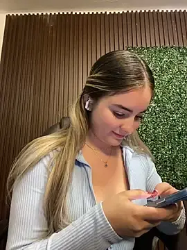 Stripchat Live Sex of imlindapink