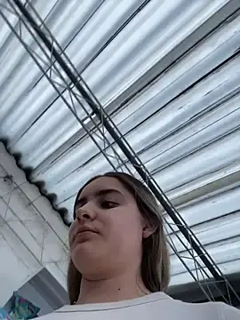 Stripchat Free Live Porn of imlindapink