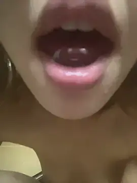 Stripchat Live Sex of yuer_your