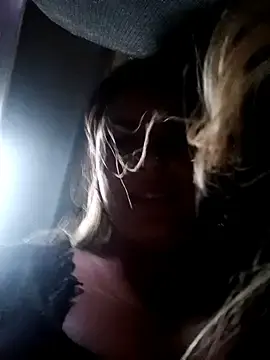 Stripchat Live Porn of Cata_city1106