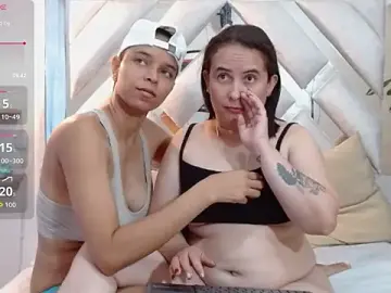 Stripchat Watch Live Sex Cams of Natasha_and_zoe_
