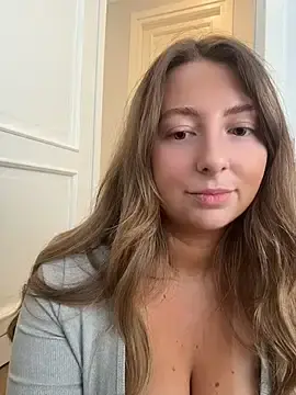 Stripchat Live Sex Cam of curvyflawless