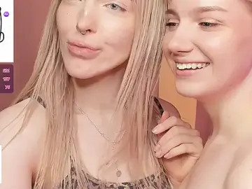 Stripchat Free Live Porn of MaeEversley