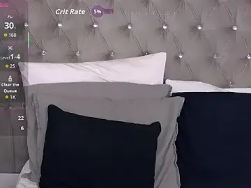 Stripchat Live Sex of VoluptuousLeona