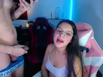 Stripchat Sex Chat of jessi_and_boy