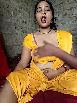 Stripchat Sex Cam of Hey_Shiri_Bhabhi