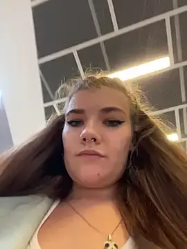 Stripchat Free Live Porn of Holy_Tereza