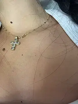 Stripchat Live Sex Cam of BadLilAngelXXX