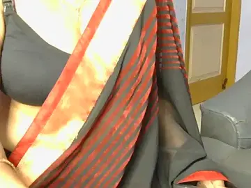 Stripchat Adult Video Chat of maya_kutty