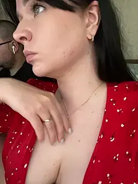 Stripchat Adult Webcam of Poly_Nick