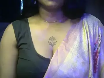 Stripchat Live Sex Cam of ramya9-telugu