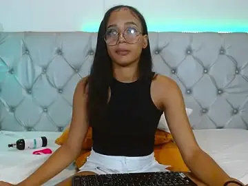 Stripchat Best Webcam of AvenLyric