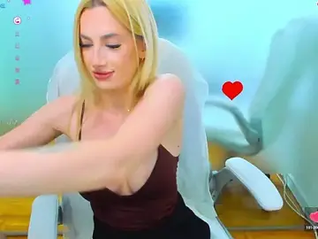Stripchat Live Sex Cam of aileen_williams