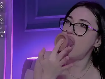 Stripchat Best live sex cam show of IvyNoirr