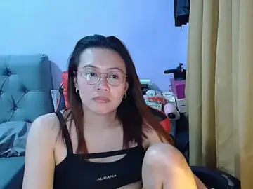 Stripchat Watch Live Sex Cams of crizzybel