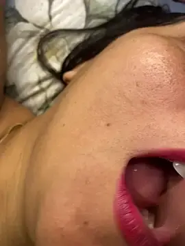 Stripchat Sex Cam of mayemarc