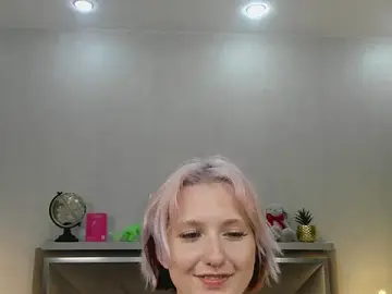 Stripchat Nude Webcam of MiaKarlos