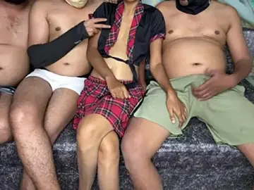 Stripchat Live Porn of Zoyarathore_