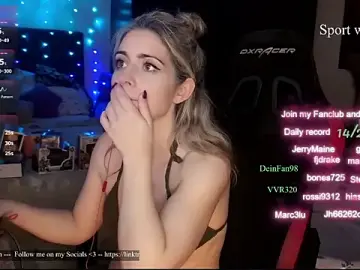 Stripchat Nude Webcam of Lisaonthemoon