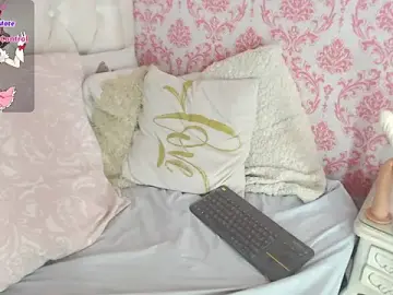 Stripchat Live Sex of Mini_Rouse
