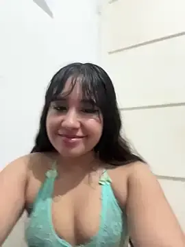 Stripchat Sex Cam of Samantthaescobar