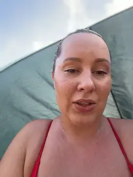 Stripchat Free Live Porn of Mona_Plus