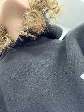 Stripchat Sex Chat of RinaMood