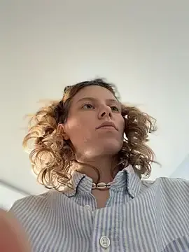Stripchat Live Porn of RinaMood
