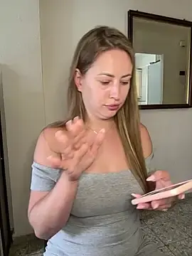 Stripchat Live Sex of AlisaWhite