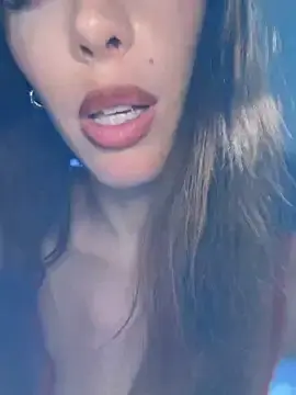 Stripchat Best live sex cam show of Eyline