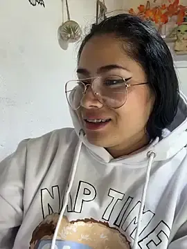 Stripchat Free Porn Cam of Sweet__Nurse1