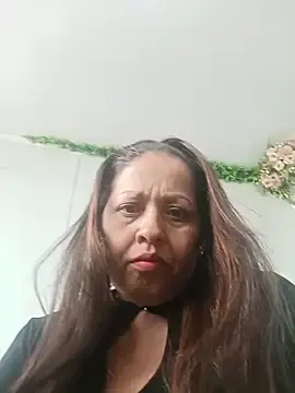 Stripchat Watch Live Sex Cams of katialatimaecha