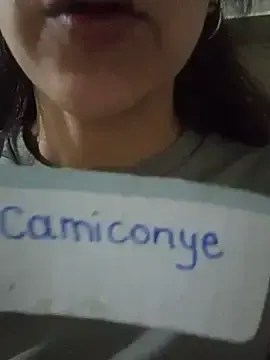 Stripchat Best live sex cam show of Camilitah