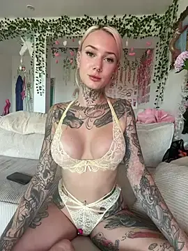 Stripchat Watch Live Sex Cams of Stella-Kink
