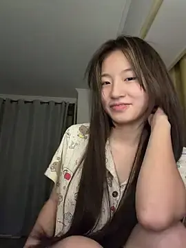 Stripchat Live Sex Cam of Uugirl00