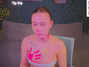 Stripchat Sex Cam of _Kiki_angel_