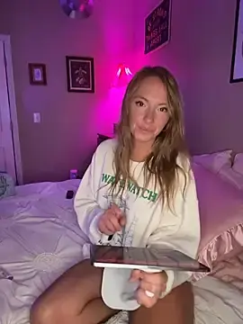 Stripchat Adult Webcams of prettyprofessorpeach