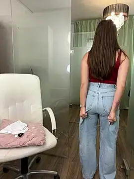Stripchat Live Sex of ClaraaJoy