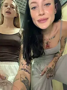 Stripchat Sex Chat of Melissa_crazy