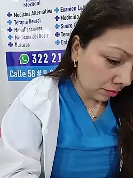 Stripchat Free Live Porn of SARA_21-