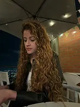 Stripchat Free Live Porn of alana15
