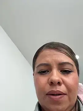 Stripchat Free Porn Cam of Ariana-07