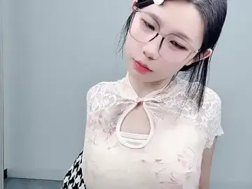 Stripchat Watch Live Sex Cams of Rose_love69