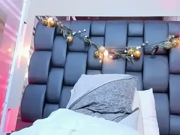 Stripchat Best live sex cam show of Isabella_falcon