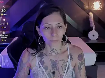 Stripchat Free Porn Cam of dark_gotica