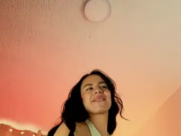 Stripchat Free Porn Cam of Zara_dulce
